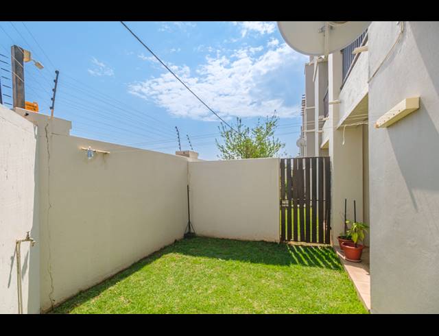 1 BEDROOM APARTMENT FOR SALE IN BLACKHEATH
